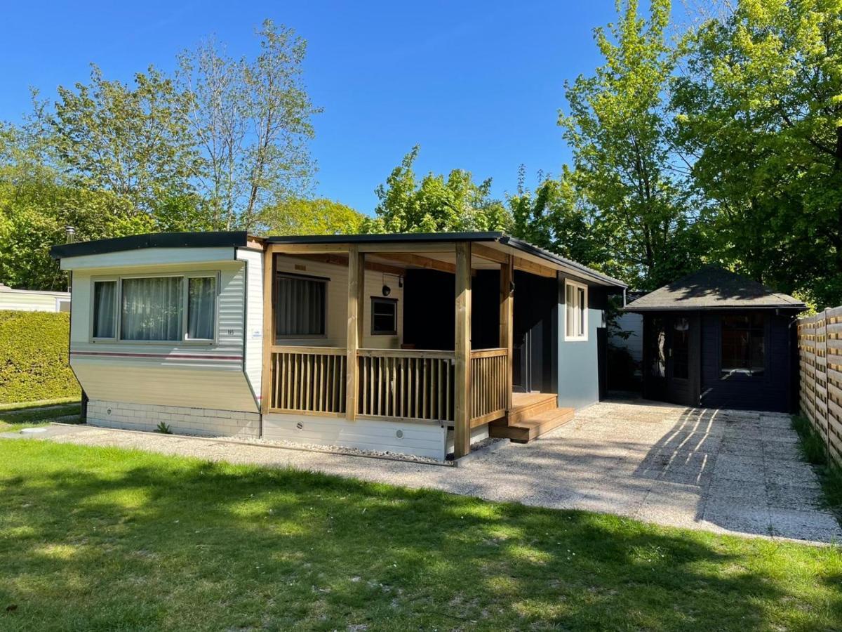 Villa Chalet 'T Rijsterbos Op Camping Met Zwembad! Exterior foto